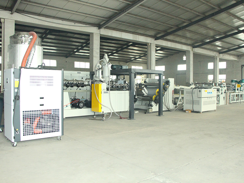 Pc Solid Compact And Embossed Sheet Extrusion Line In Africa Market (2)
